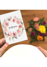 Lade das Bild in den Galerie-Viewer, Mutterpasshülle für den deutschen Mutterpass - Farbe rosa